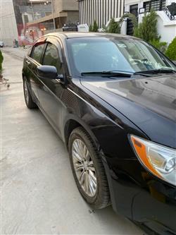 Chrysler 200